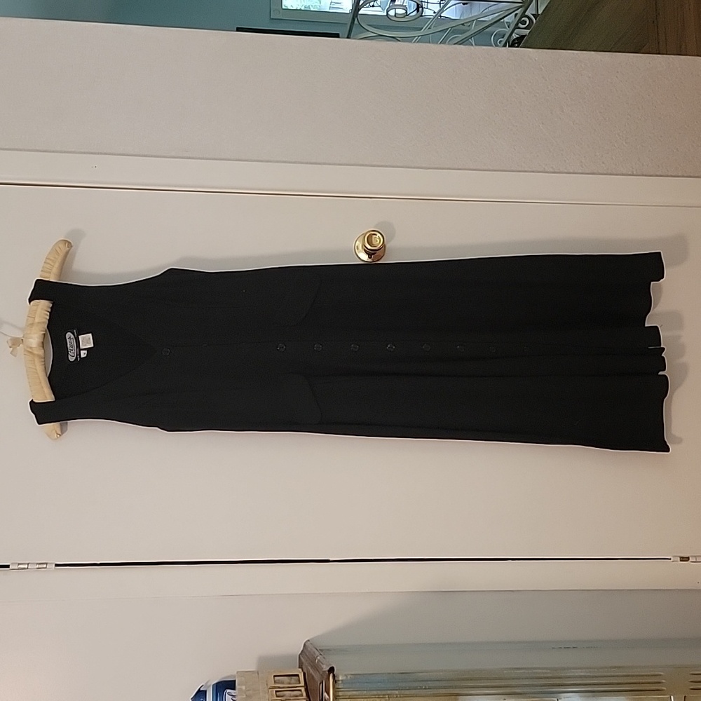 'Modest Style' - Clues Collection black wool jumper